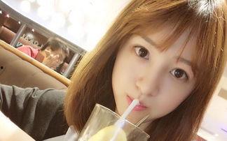 直播吃娱乐圈瓜的主播,娱乐圈瓜王主播的独家爆料