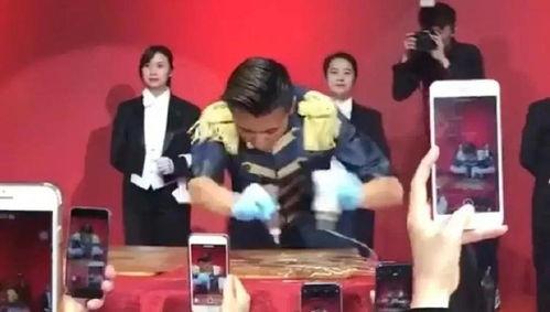 娱乐圈吃瓜爆音乐节,音乐节成吃瓜热点，明星幕后故事大揭秘